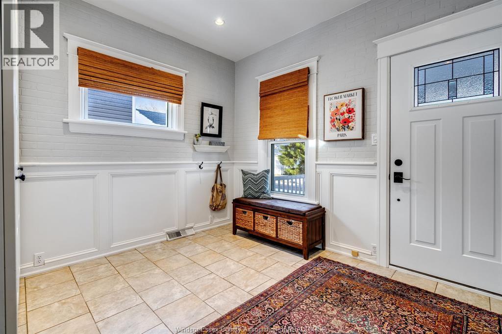 41 Fox Street, Leamington, ON - Indoor Photo Showing Other Room