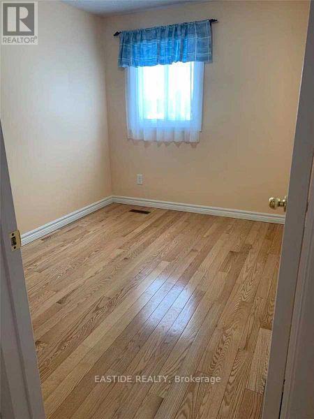 66 Seamist Crescent, Toronto, ON - Indoor Photo Showing Other Room