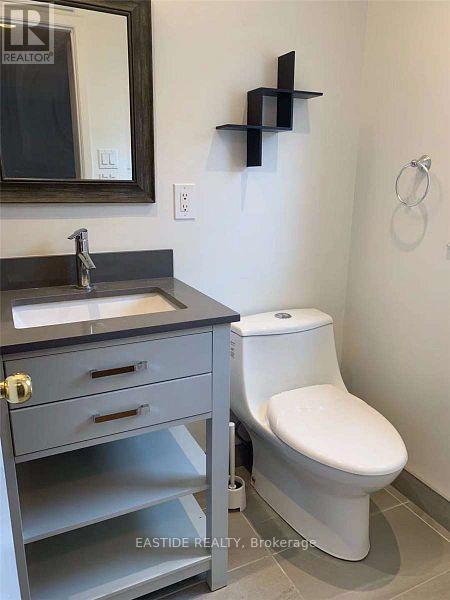 66 Seamist Crescent, Toronto, ON - Indoor Photo Showing Bathroom