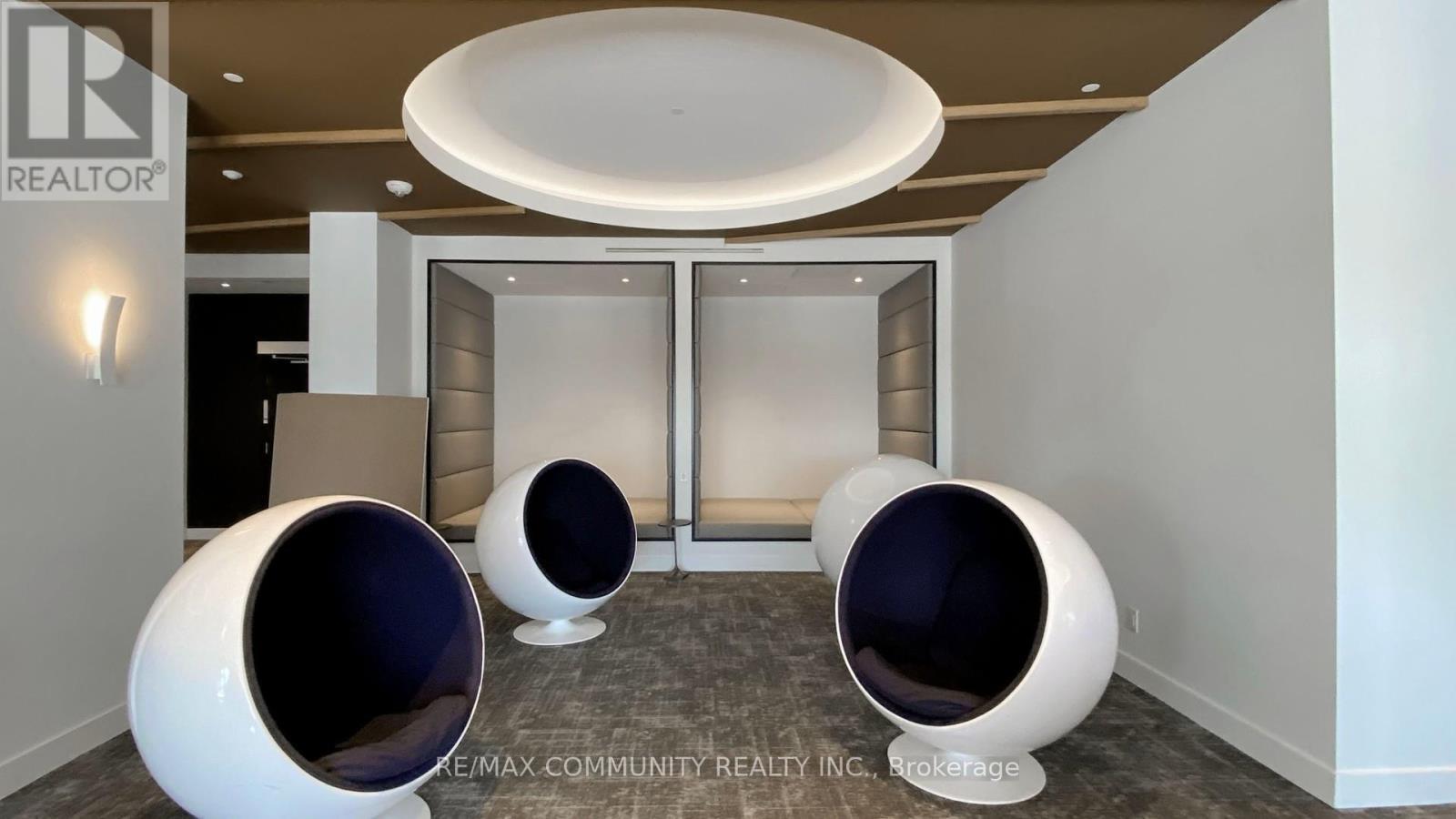 1003 - 2033 Kennedy Road, Toronto, ON - Indoor