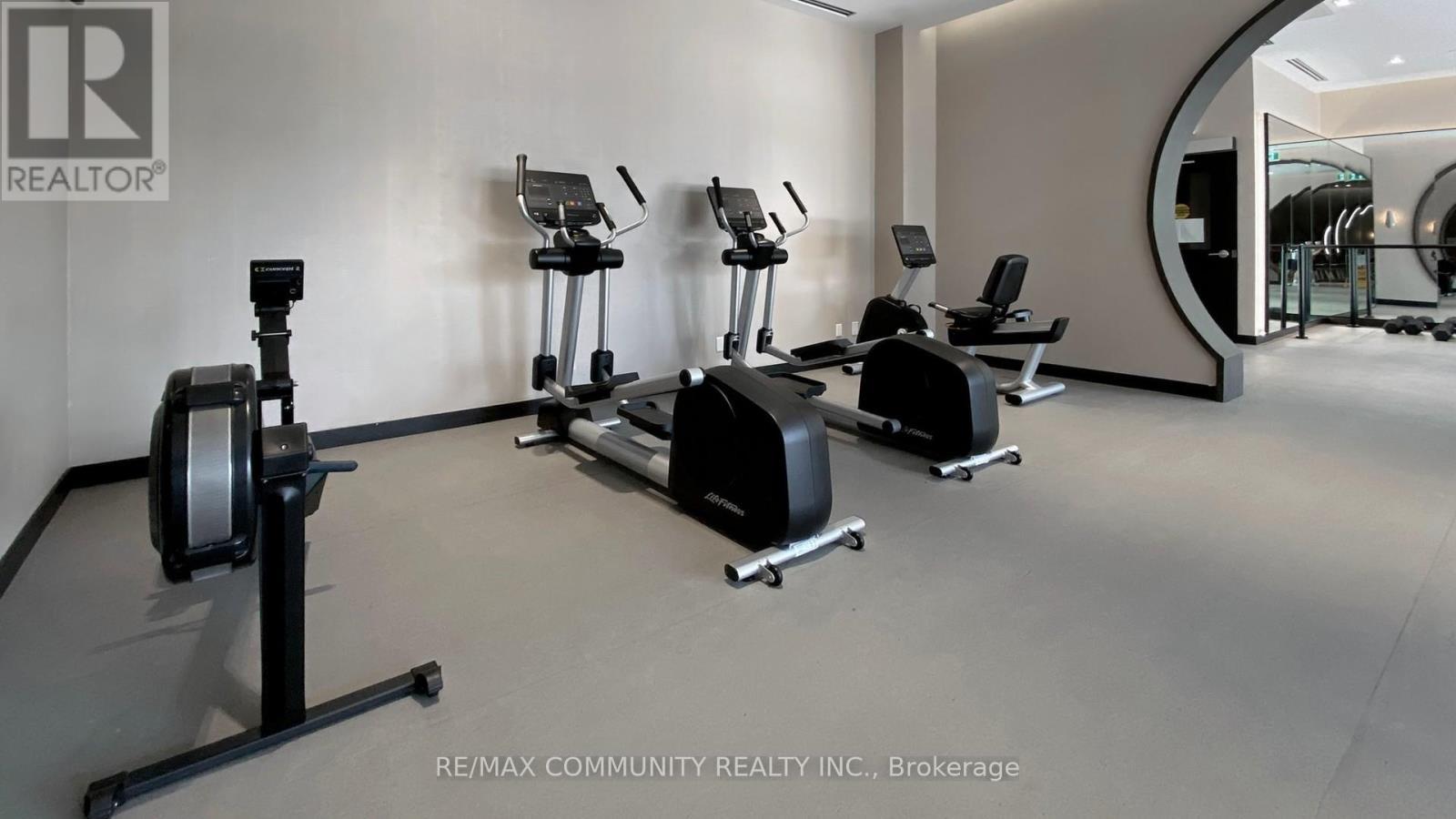 1003 - 2033 Kennedy Road, Toronto, ON - Indoor Photo Showing Gym Room