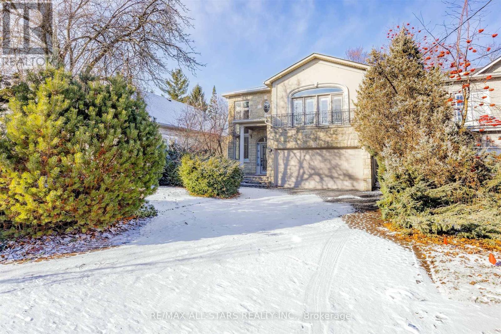 458 Guildwood Parkway, Toronto, ON - Outdoor