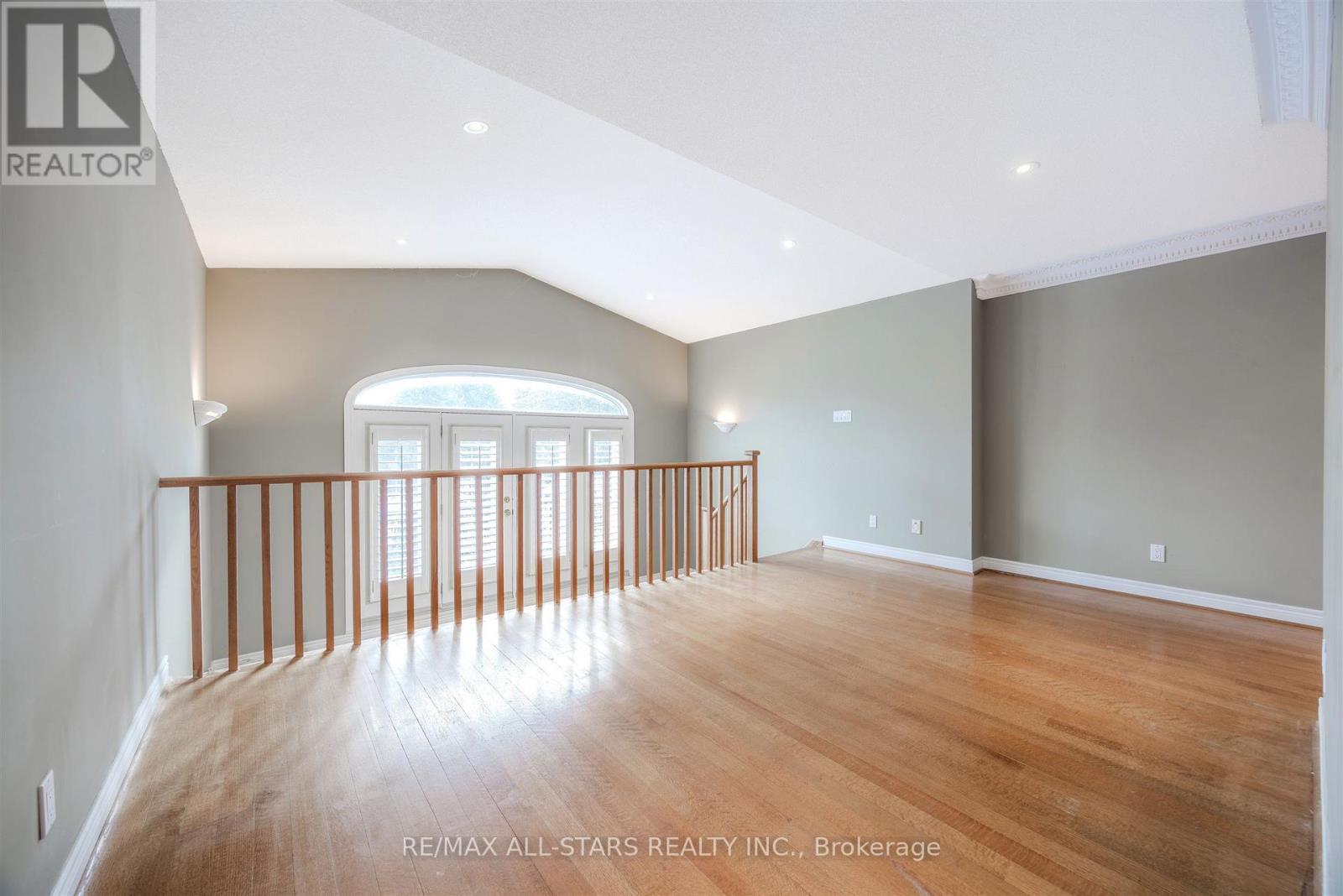 458 Guildwood Parkway, Toronto, ON - Indoor Photo Showing Other Room