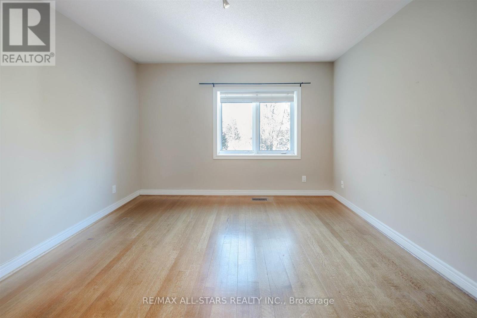 458 Guildwood Parkway, Toronto, ON - Indoor Photo Showing Other Room