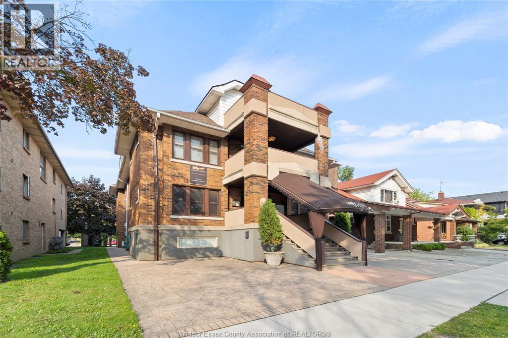 269 Randolph Place Unit# 4, Windsor, ON - Outdoor