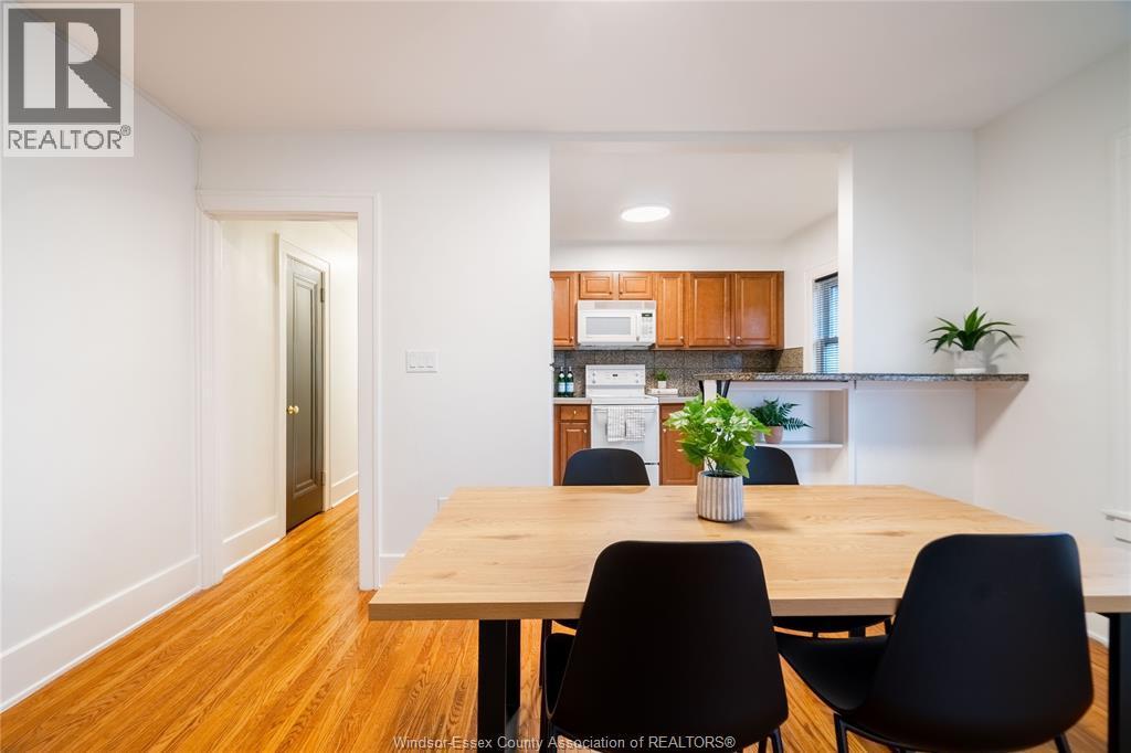 269 Randolph Place Unit# 4, Windsor, ON - Indoor Photo Showing Dining Room