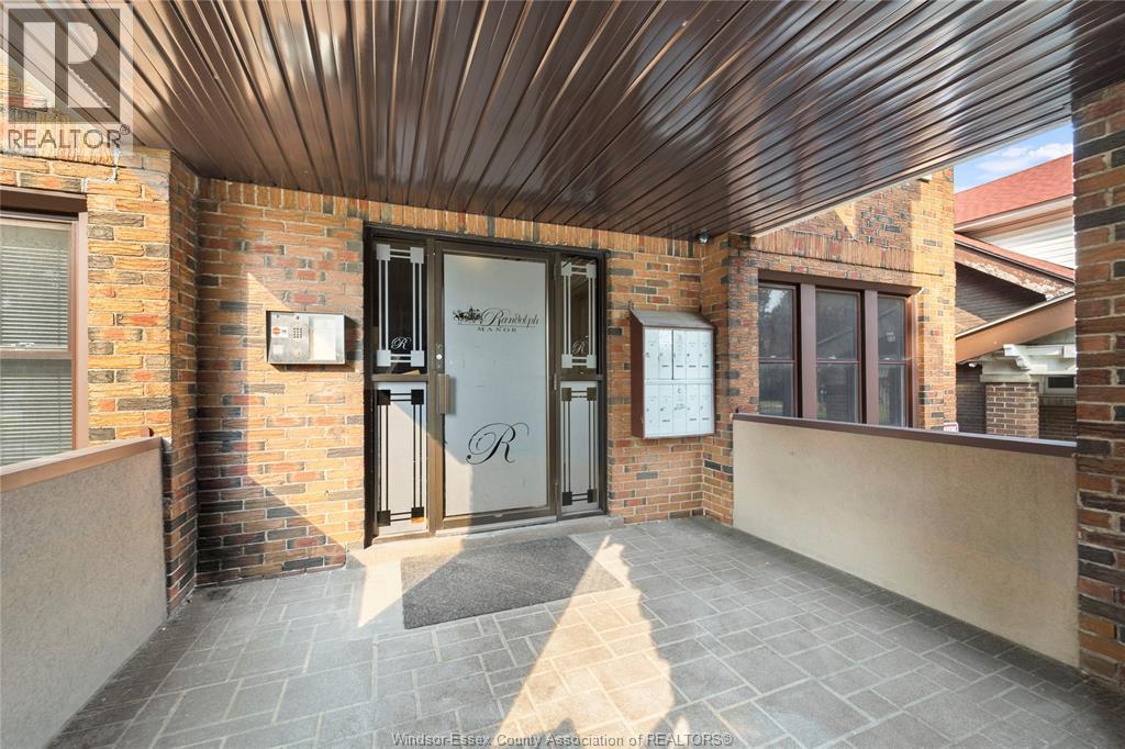 269 Randolph Place Unit# 4, Windsor, ON - Outdoor