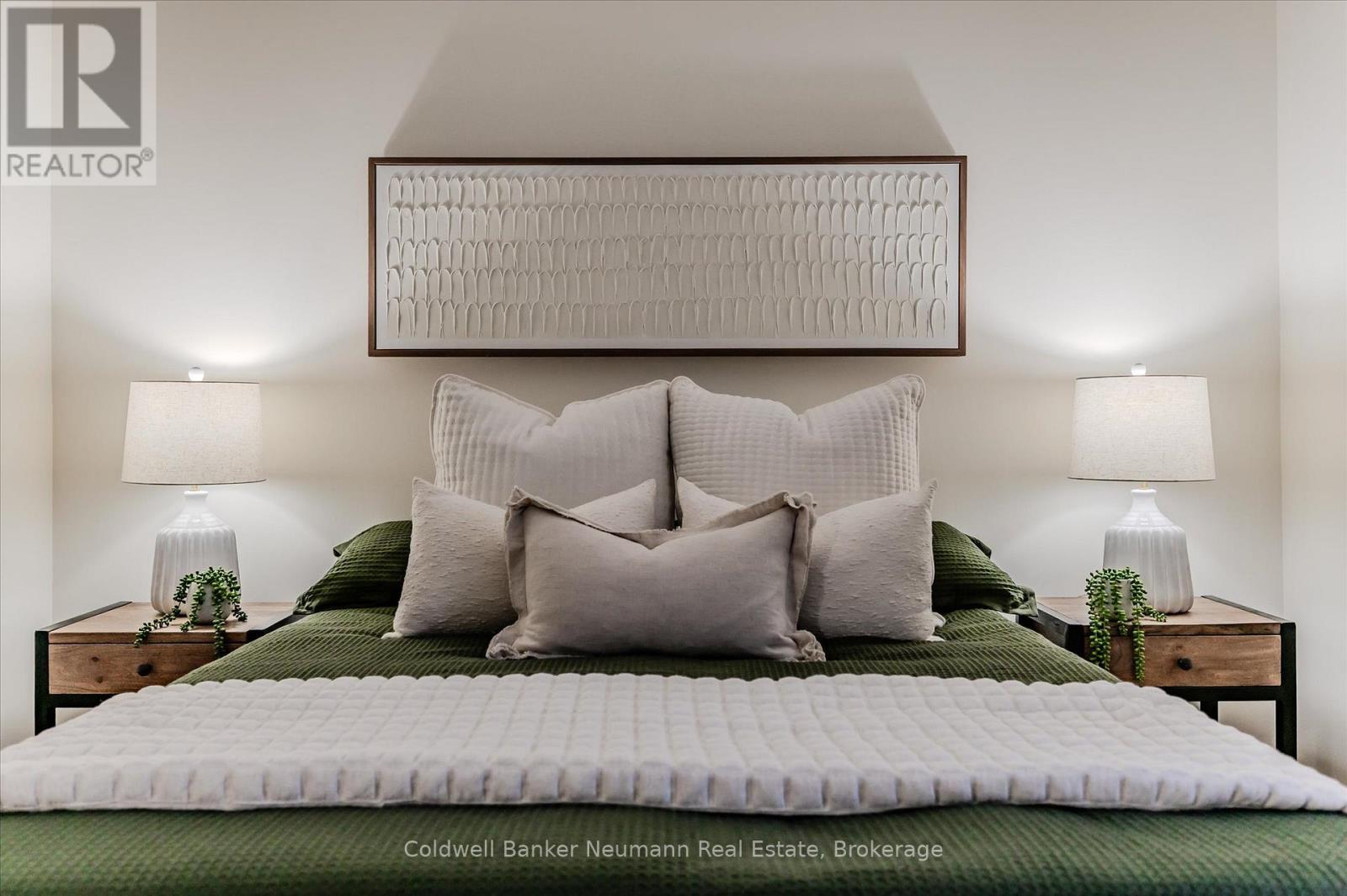 150 Applewood Crescent, Guelph (Junction/Onward Willow), ON - Indoor Photo Showing Bedroom