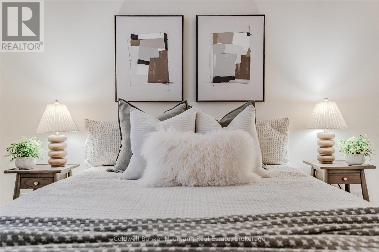 150 Applewood Crescent, Guelph (Junction/Onward Willow), ON - Indoor Photo Showing Bedroom