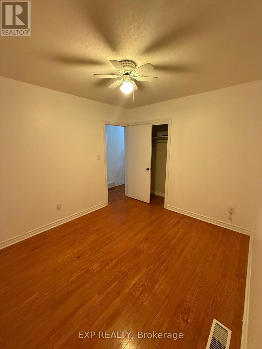 bedroom - Upper - 611 Geneva Street, St. Catharines (Lakeport), ON - Indoor Photo Showing Other Room