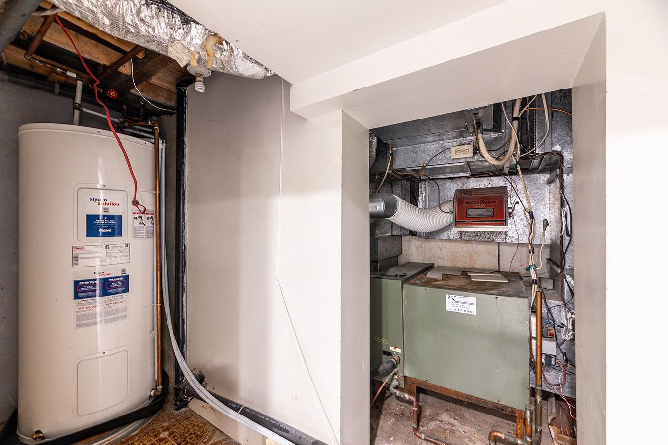 Storage - 8855 Boul. Gouin E., Montréal (Rivière-Des-Prairies/Pointe-Aux-Trembles), QC - Indoor Photo Showing Basement