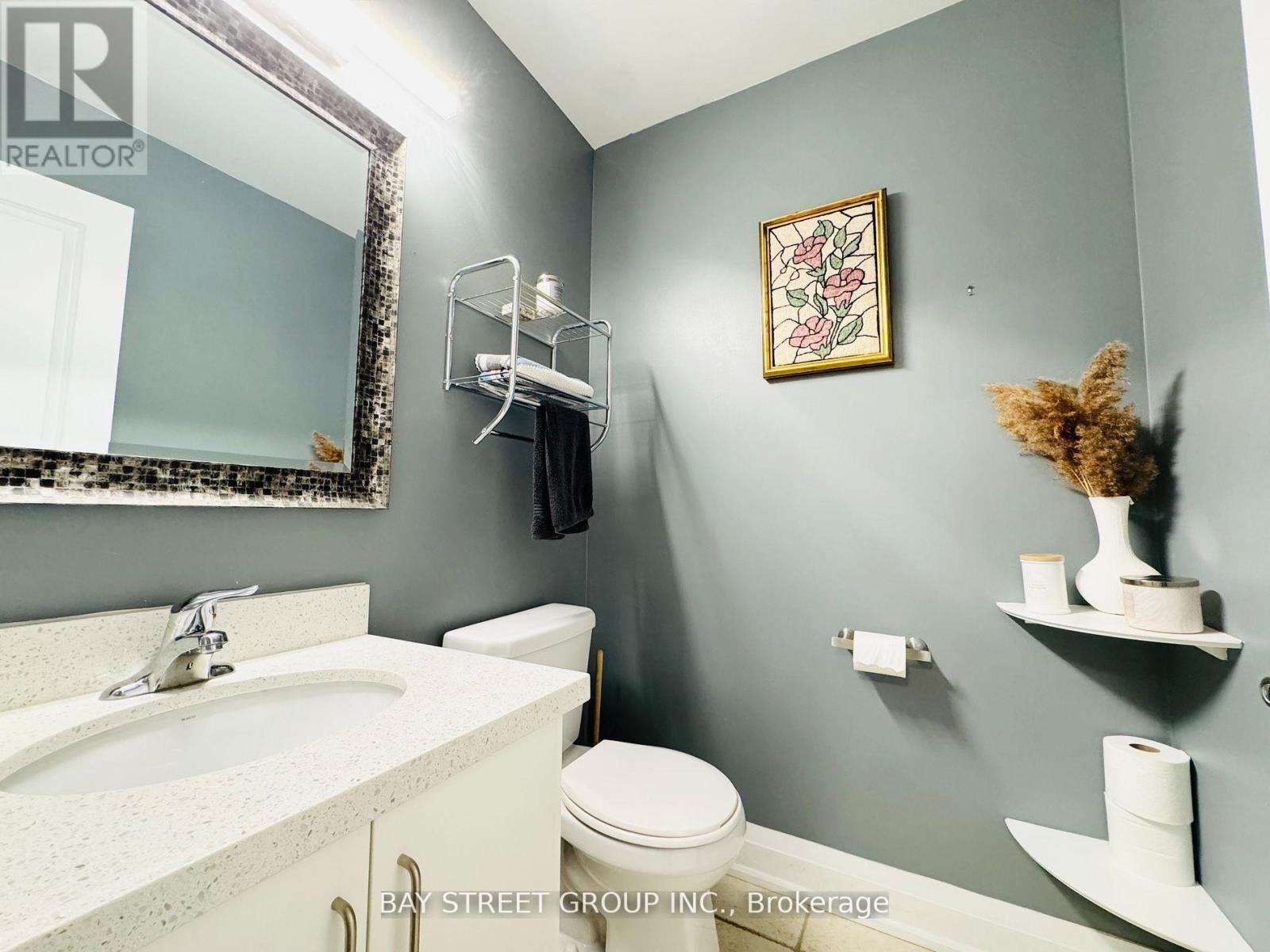 26 - 199 Ardagh Road, Barrie, ON - Indoor Photo Showing Bathroom