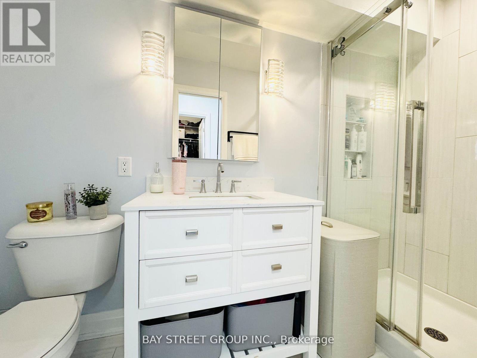 26 - 199 Ardagh Road, Barrie, ON - Indoor Photo Showing Bathroom