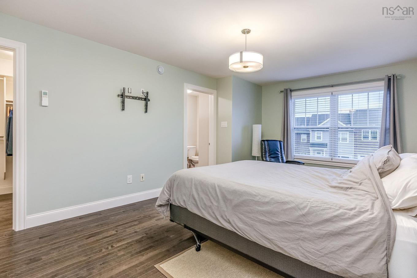 630 Cowie Hill, Halifax, NS