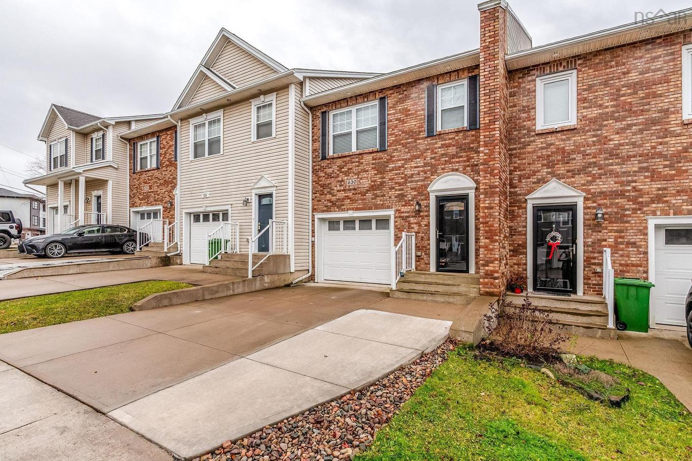 630 Cowie Hill, Halifax, NS