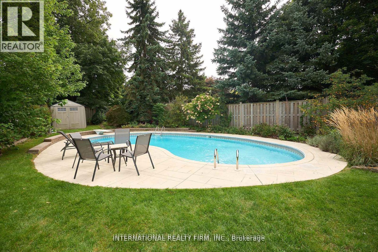 2292 Devon Road, Oakville, ON - Outdoor With In Ground Pool With Backyard