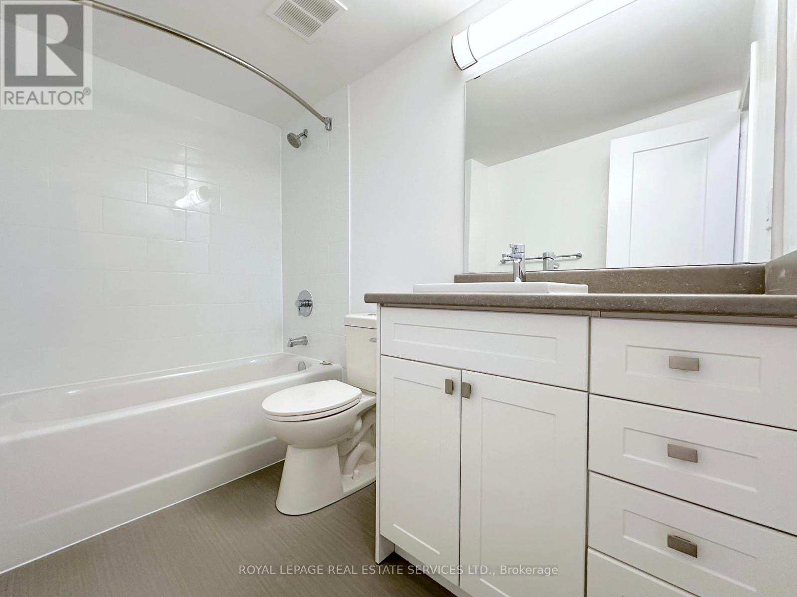 902 - 12 Rockford Road, Toronto, ON