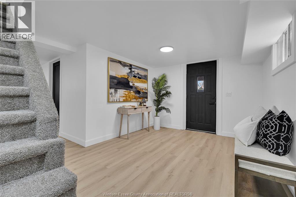 2250 Moy, Windsor, ON - Indoor Photo Showing Other Room