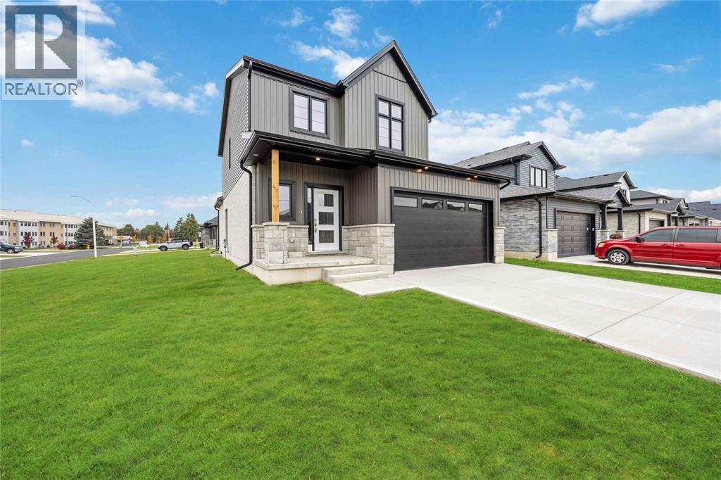 668 Ketter Way, Plympton-Wyoming, ON - Outdoor