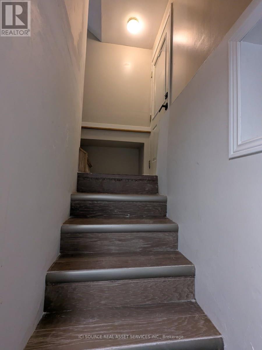 B - 6447 Culp Street, Niagara Falls, ON - Indoor Photo Showing Other Room