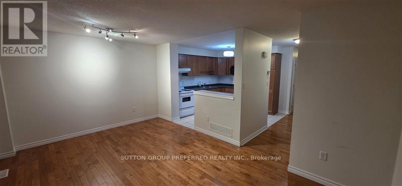 5 - 1059 Whetherfield Street, London North (North M), ON - Indoor