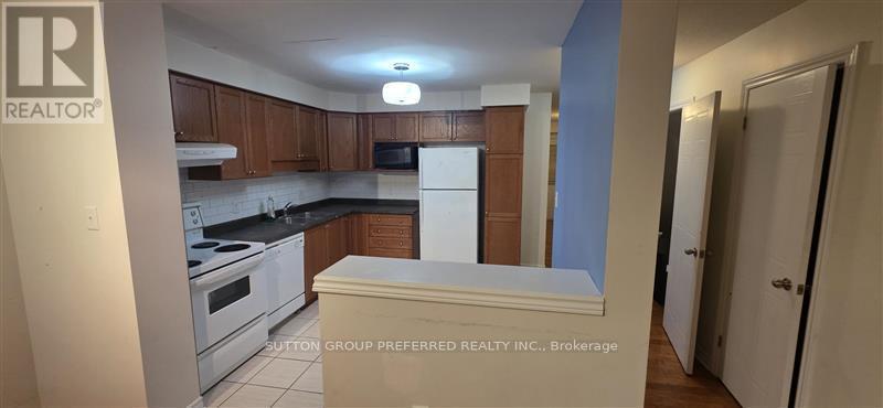 5 - 1059 Whetherfield Street, London North (North M), ON - Indoor Photo Showing Kitchen