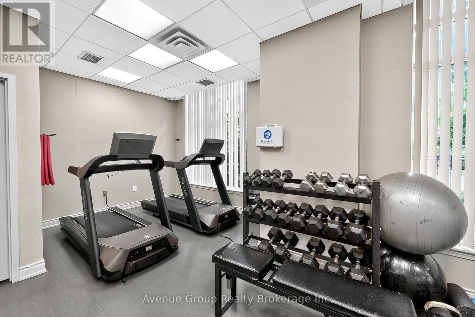 714 - 19 Barberry Place, Toronto, ON - Indoor Photo Showing Gym Room