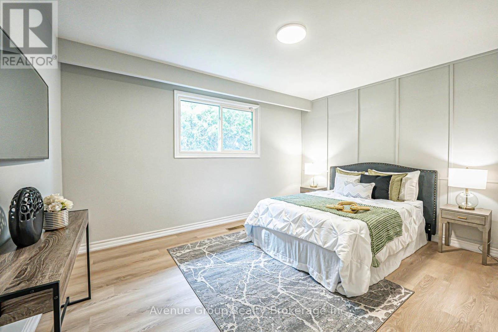 115 Alamosa Drive, Toronto, ON - Indoor Photo Showing Bedroom