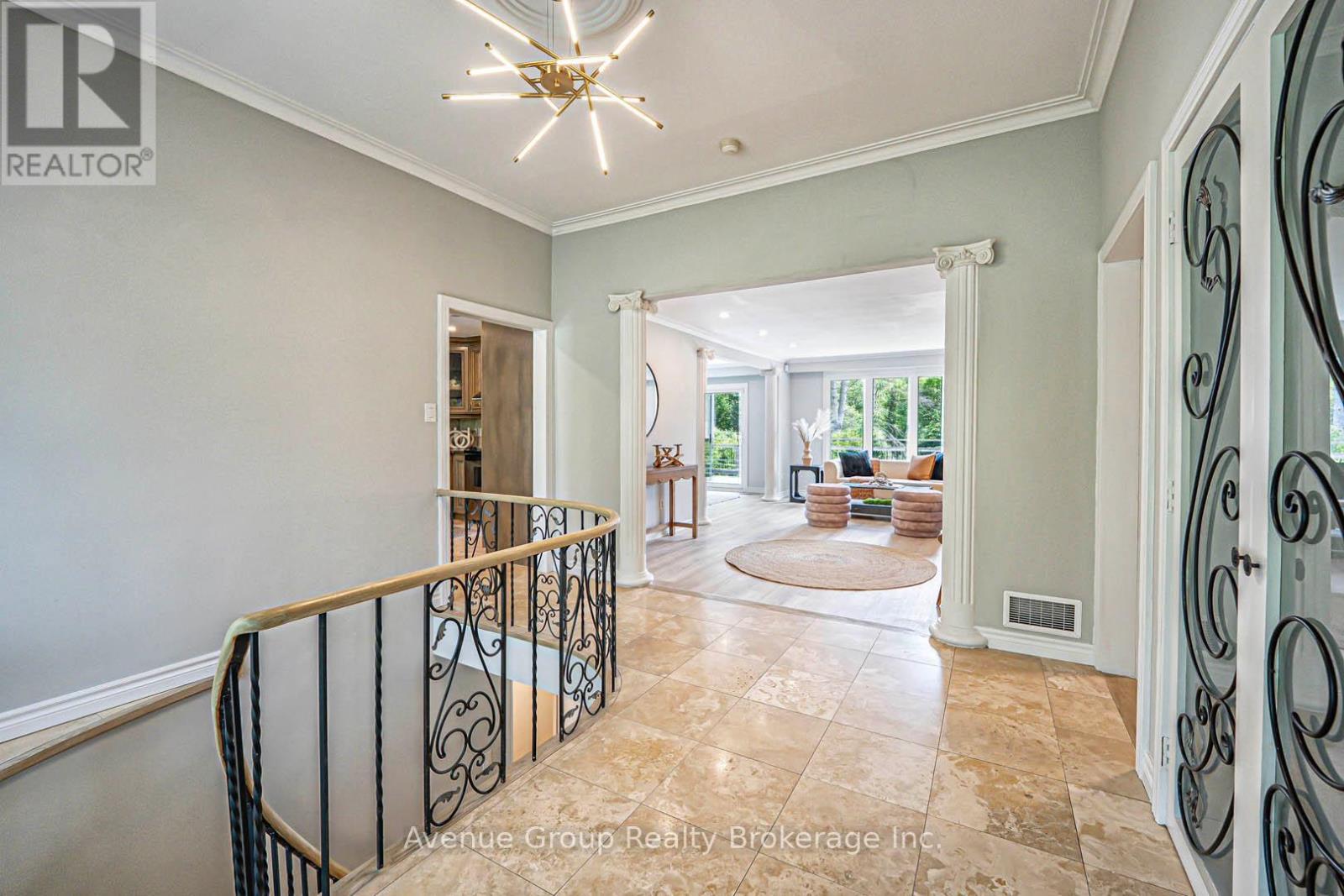 115 Alamosa Drive, Toronto, ON - Indoor Photo Showing Other Room