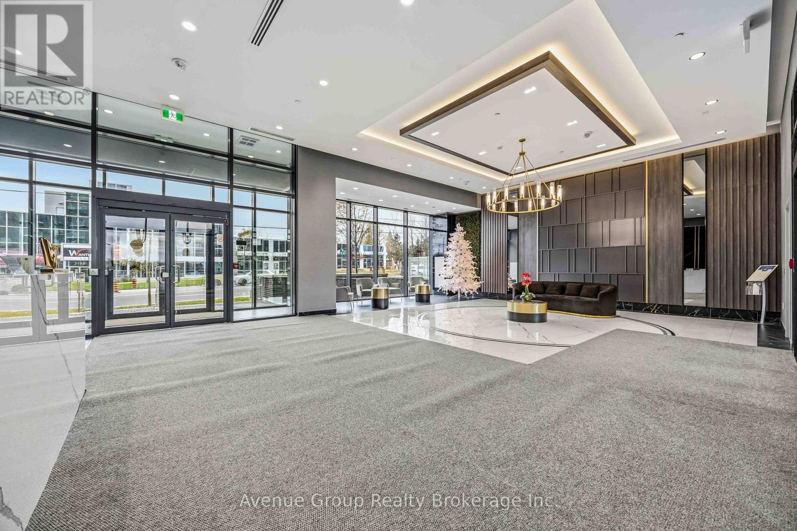 218 - 3220 Sheppard Avenue E, Toronto, ON - Indoor Photo Showing Other Room