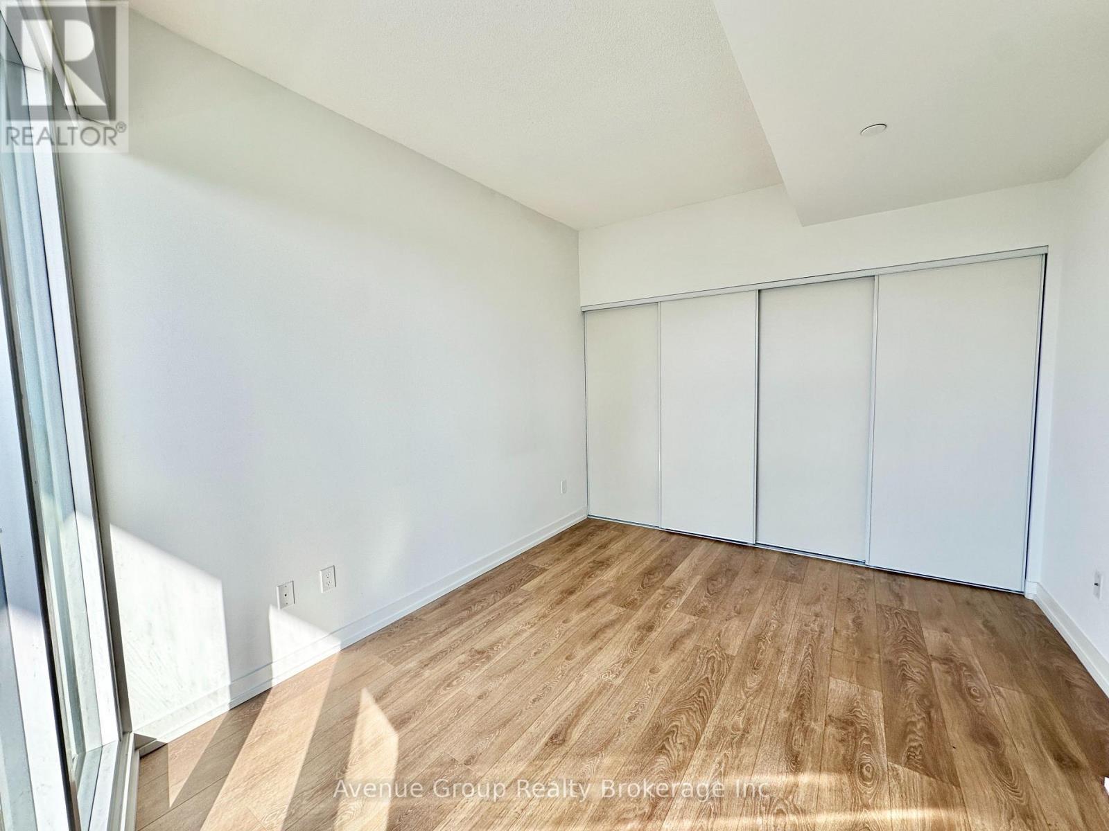 3502 - 115 Mcmahon Drive, Toronto, ON - Indoor Photo Showing Other Room