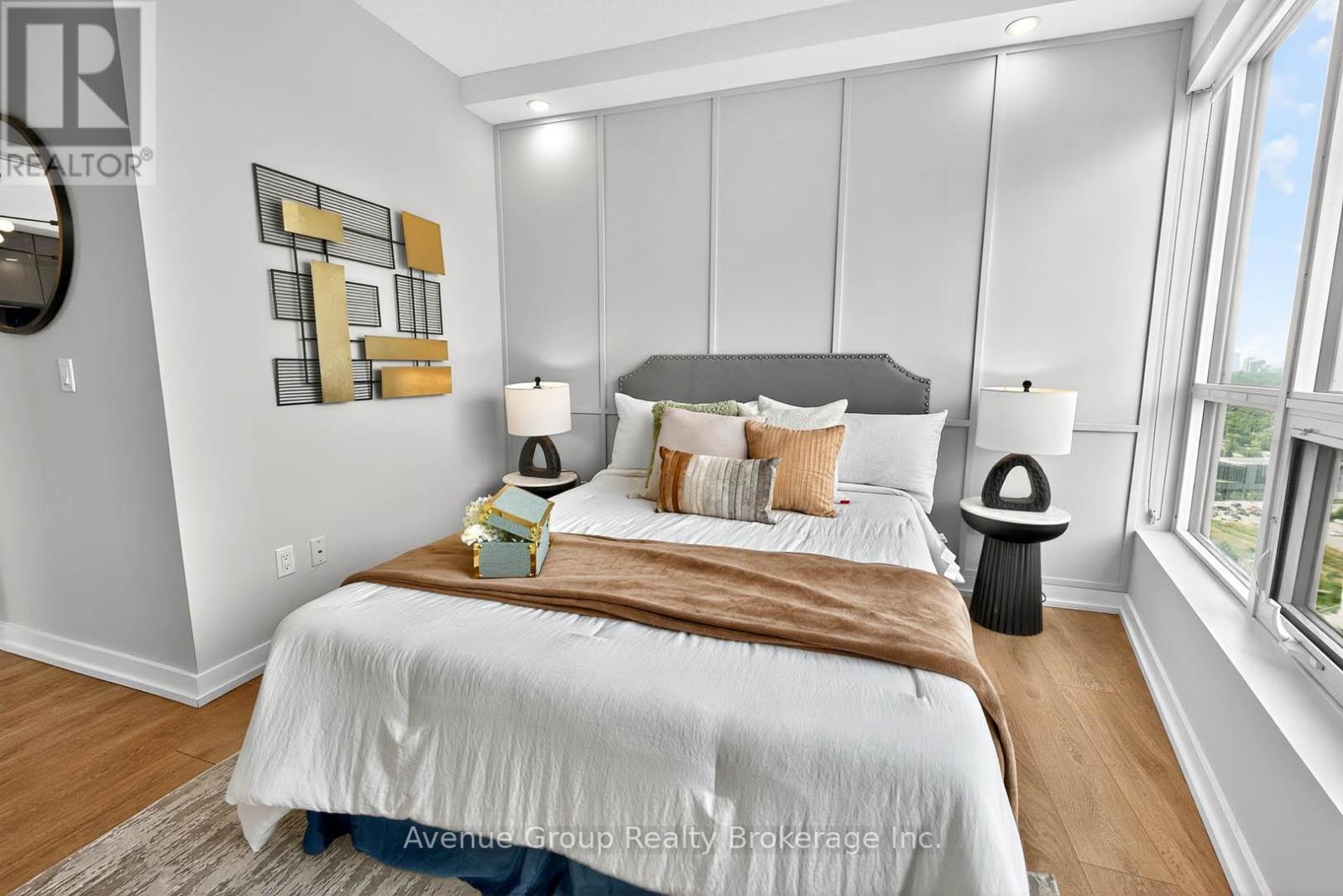 2805 - 115 Mcmahon Drive, Toronto, ON - Indoor Photo Showing Bedroom