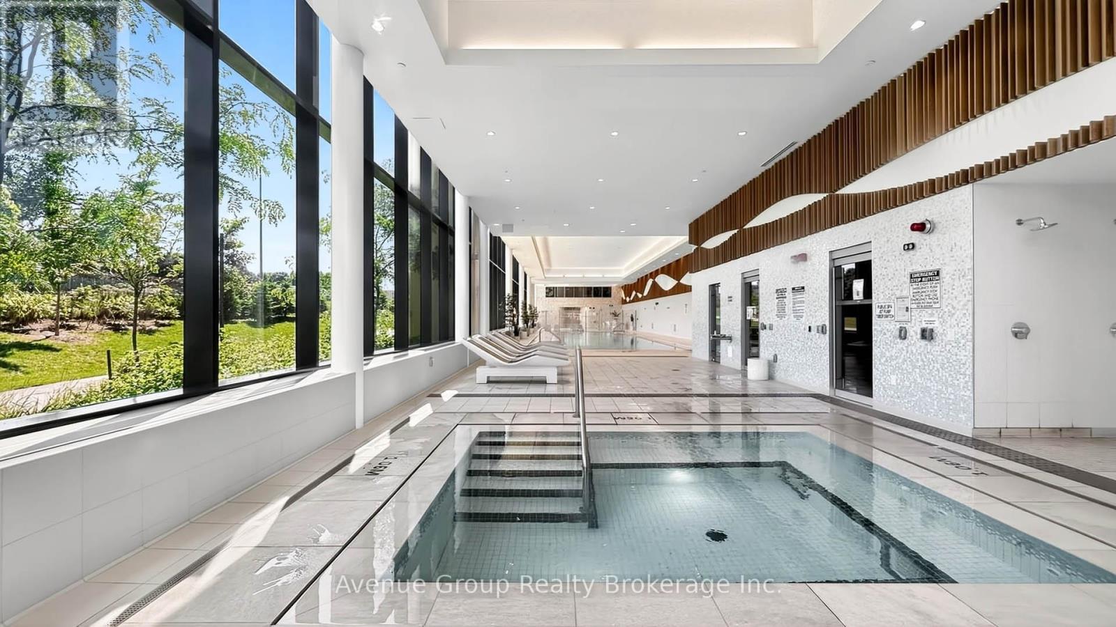 2805 - 115 Mcmahon Drive, Toronto, ON - Indoor Photo Showing Other Room