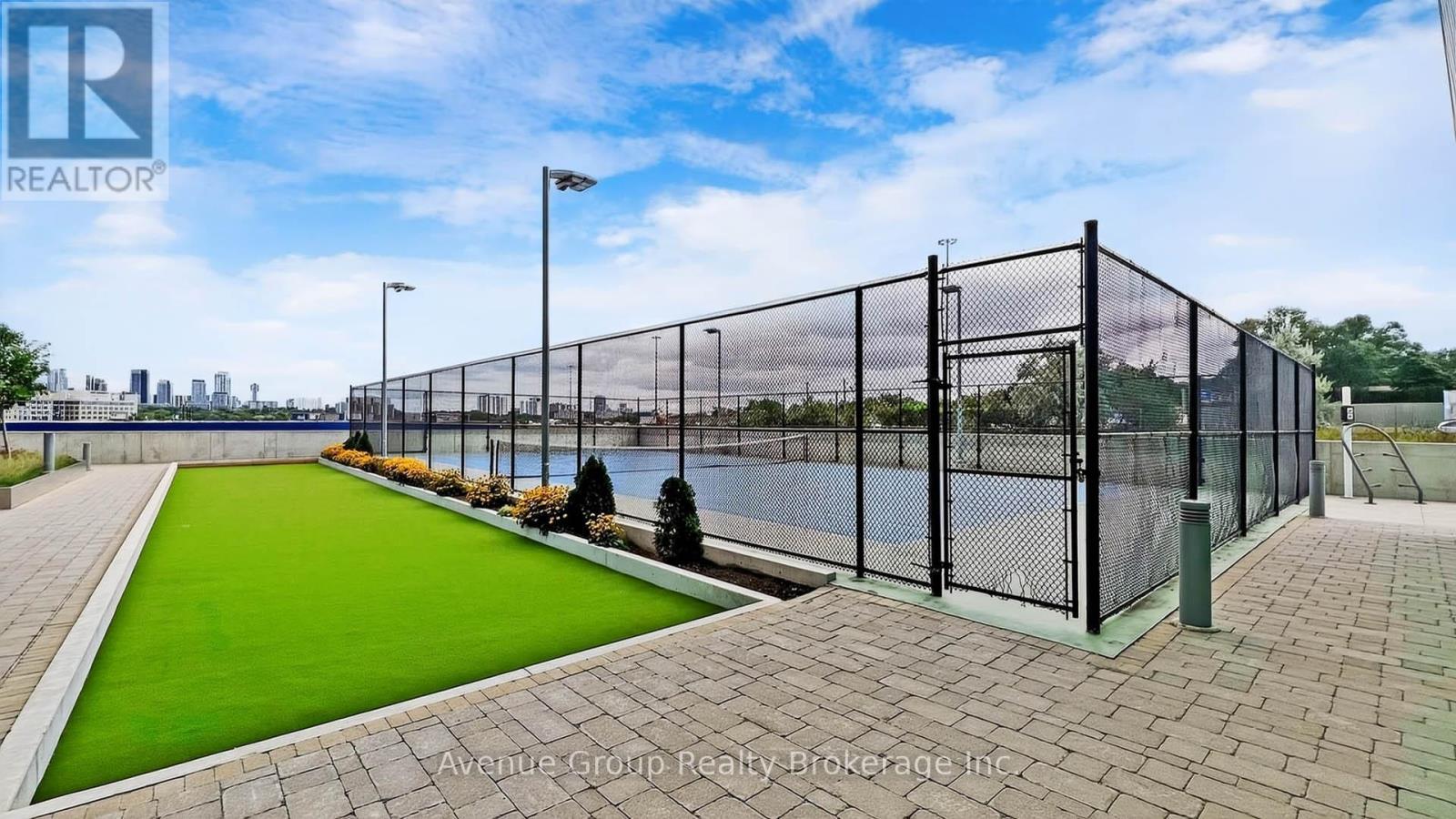 2805 - 115 Mcmahon Drive, Toronto, ON - Outdoor