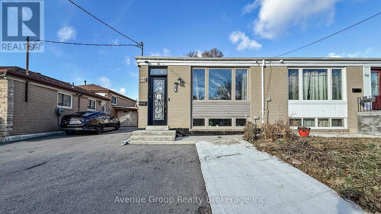 98 Topcliff Avenue, Toronto, ON - Outdoor