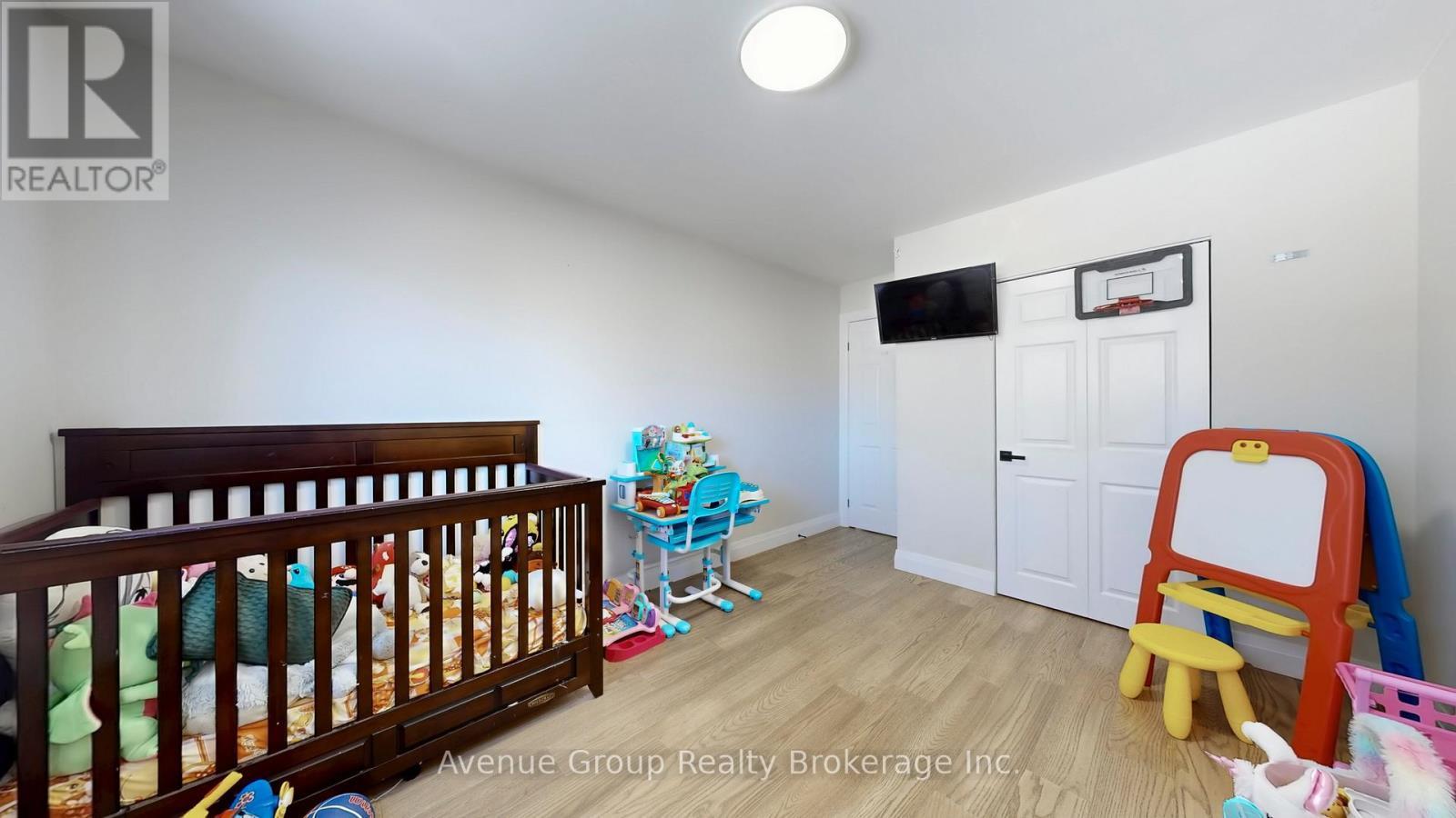 98 Topcliff Avenue, Toronto, ON - Indoor Photo Showing Bedroom