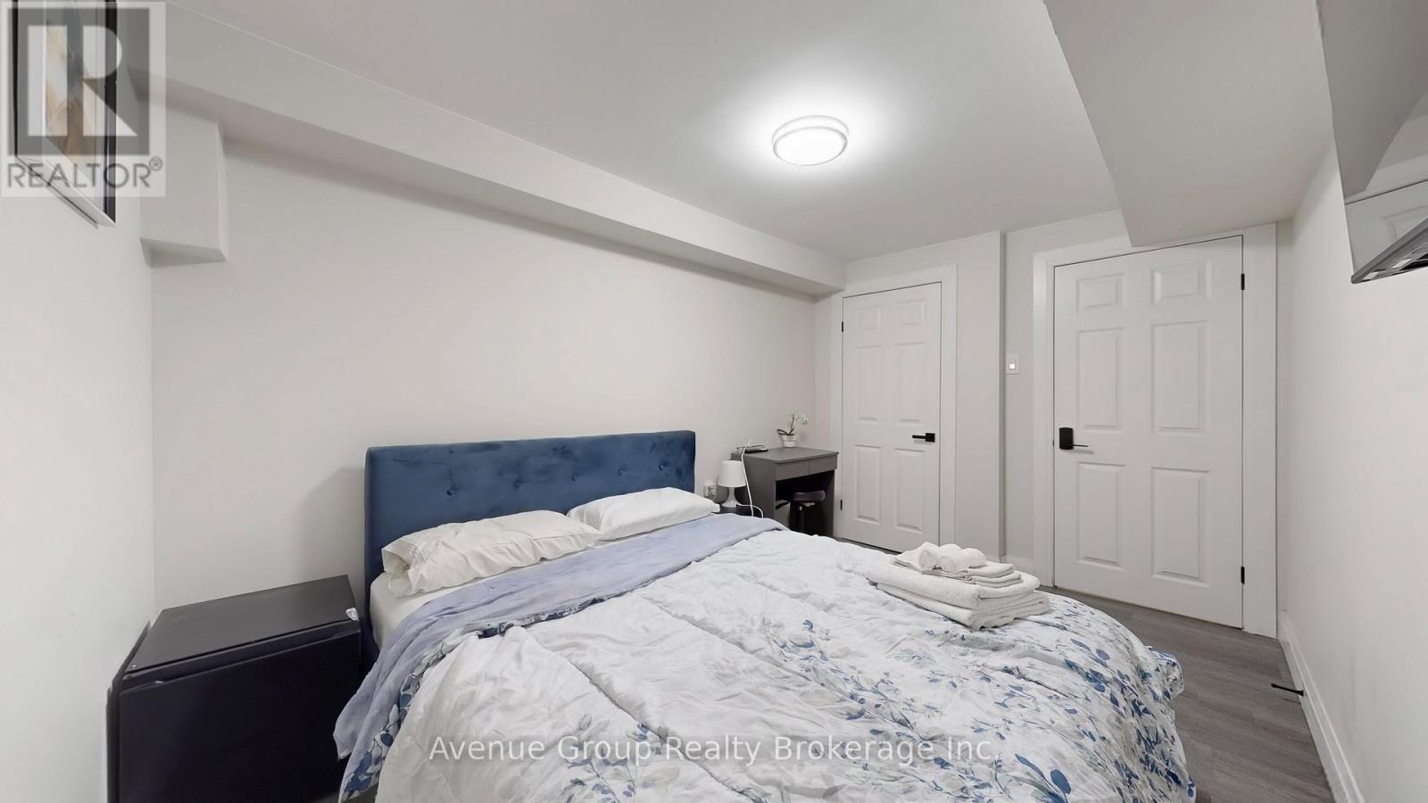 98 Topcliff Avenue, Toronto, ON - Indoor Photo Showing Bedroom
