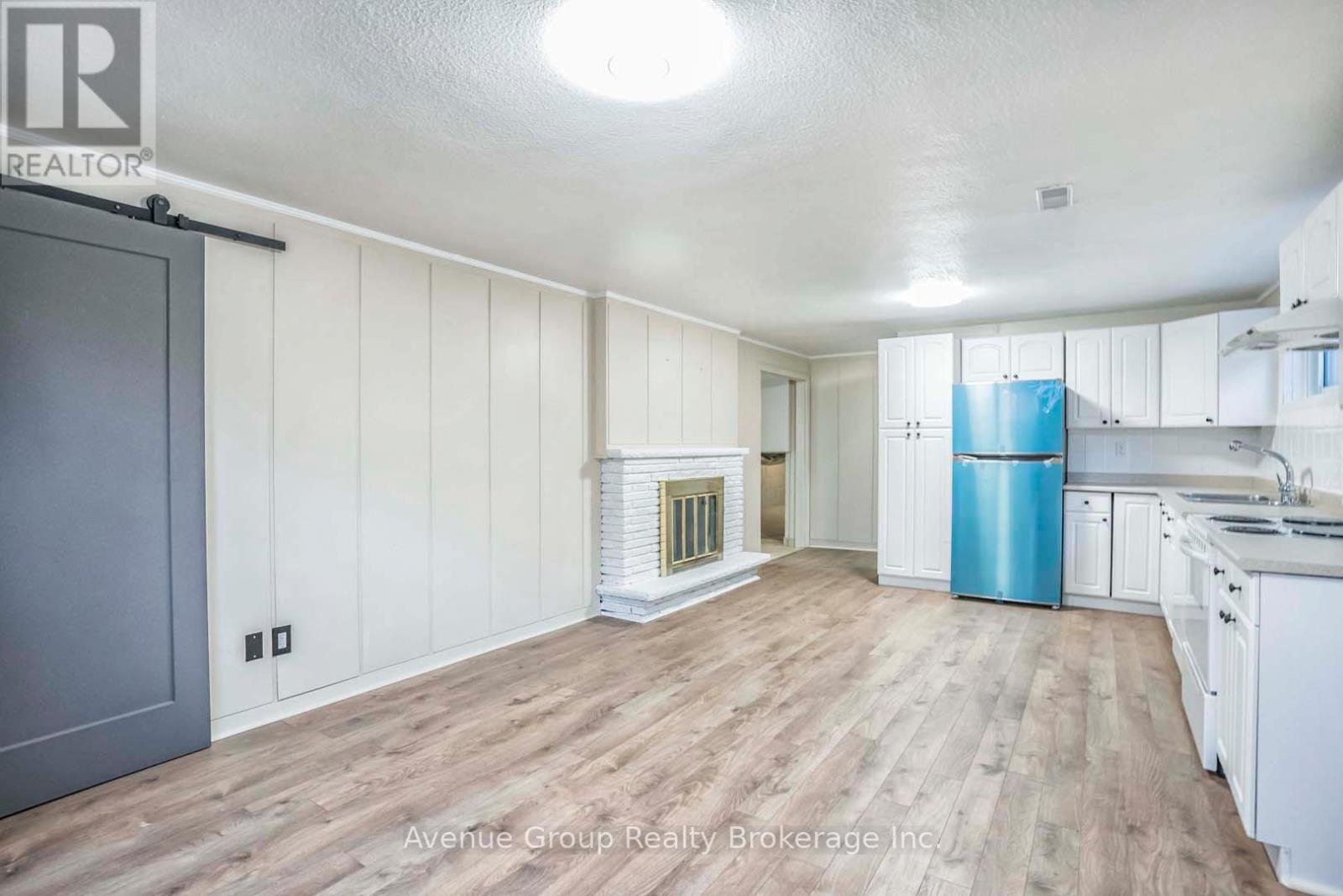 Lower - 38 Hopperton Drive, Toronto, ON - Indoor Photo Showing Kitchen With Double Sink