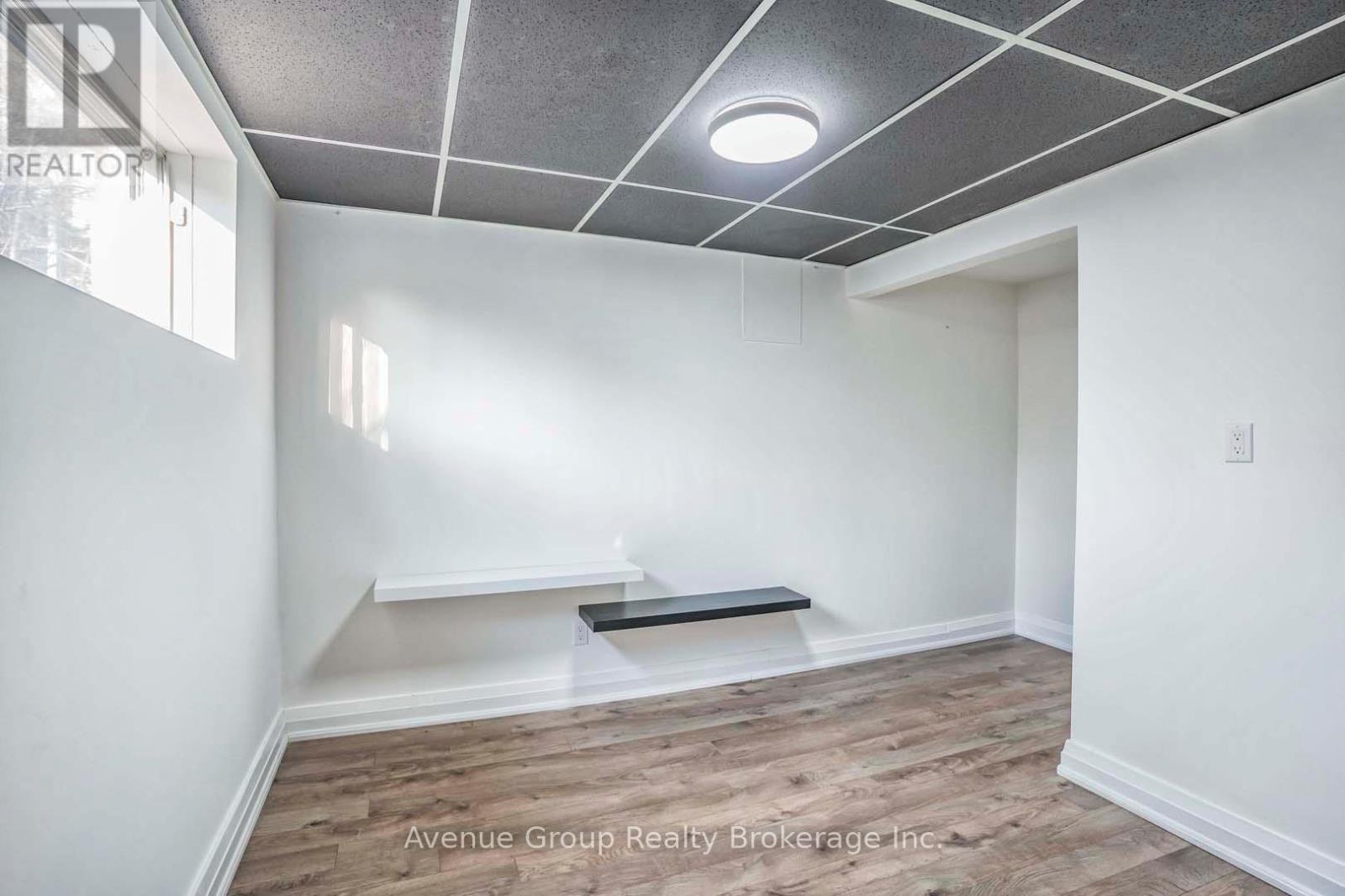 Lower - 38 Hopperton Drive, Toronto, ON - Indoor Photo Showing Other Room