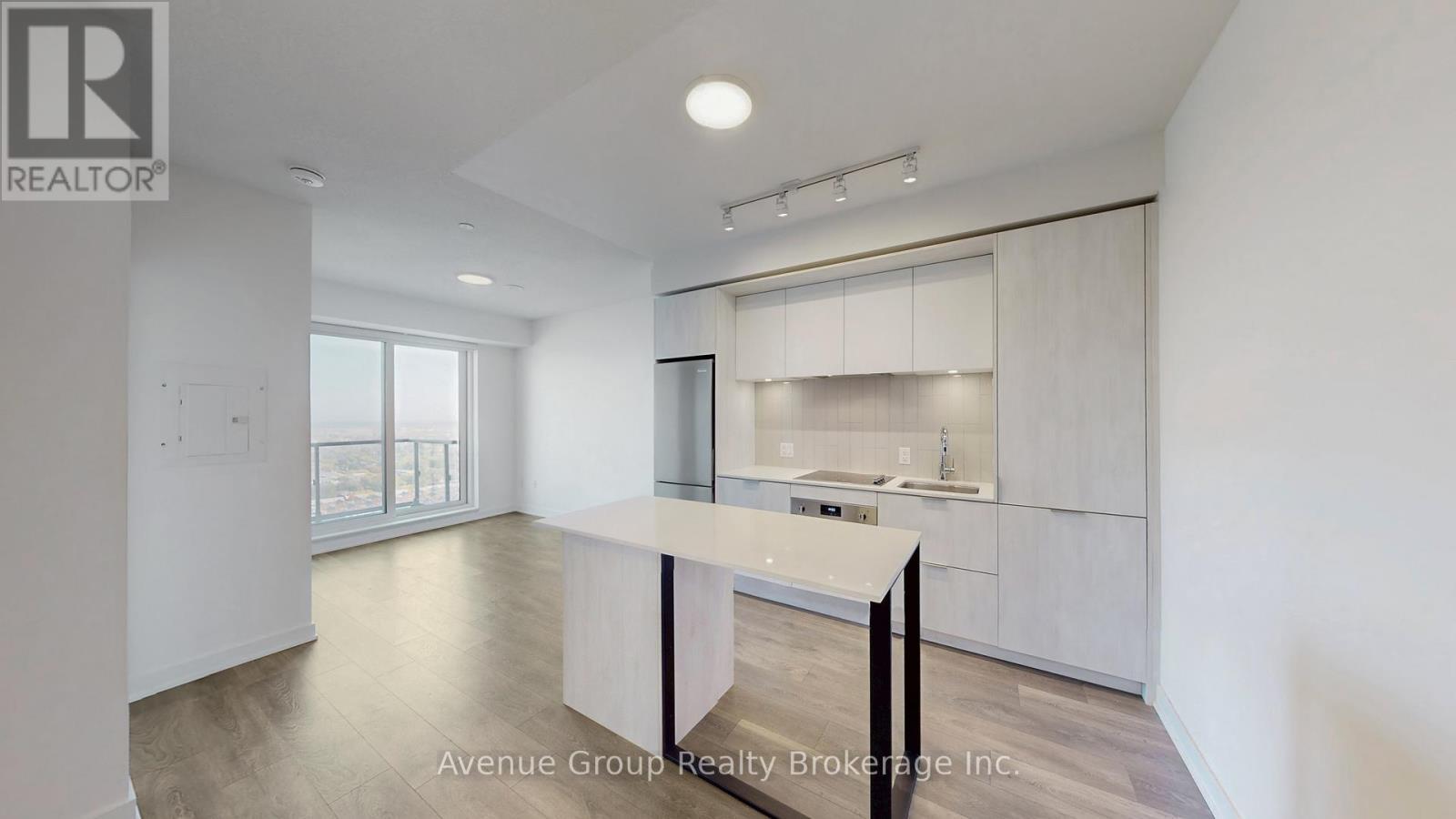 2401 - 130 River Street, Toronto, ON - Indoor Photo Showing Kitchen