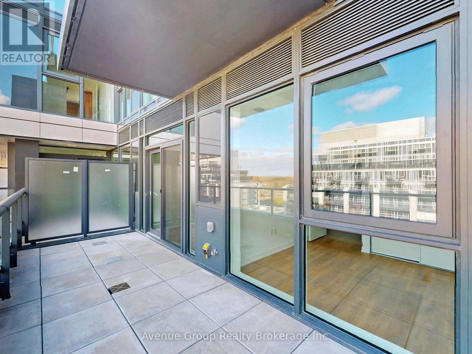 620 - 1037 The Queensway, Toronto, ON - Outdoor With Exterior