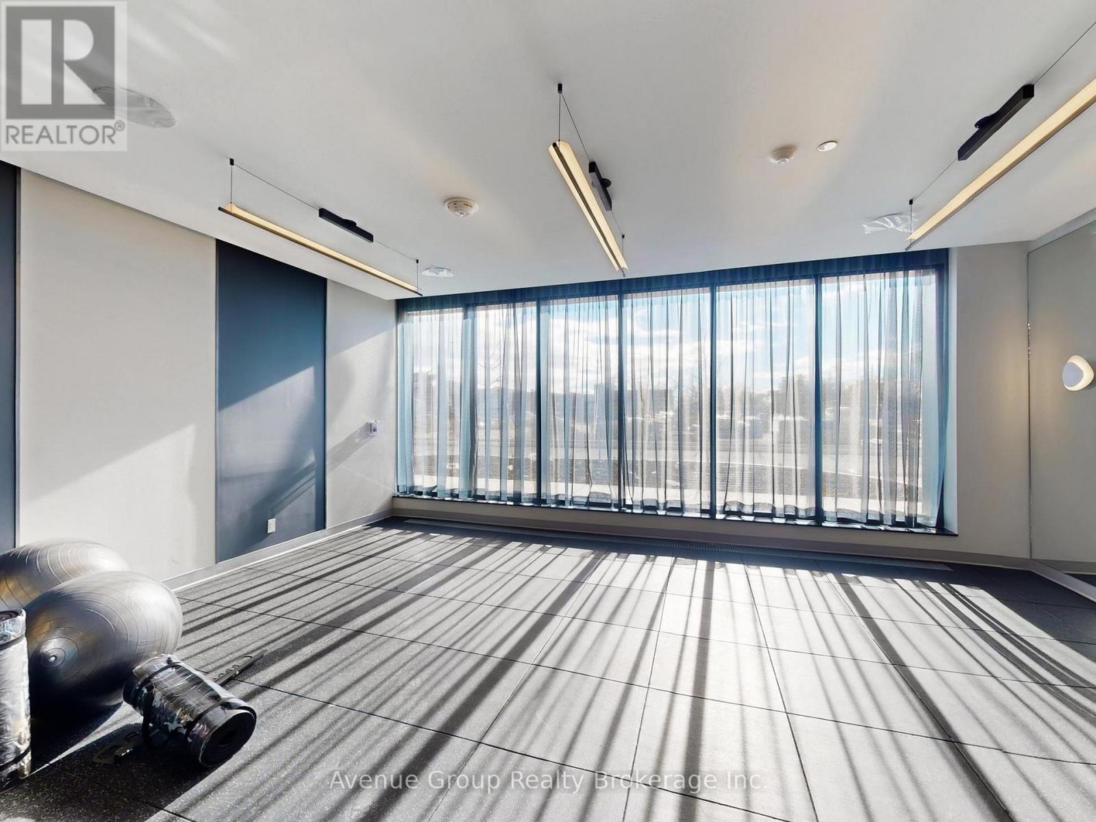 620 - 1037 The Queensway, Toronto, ON - Indoor