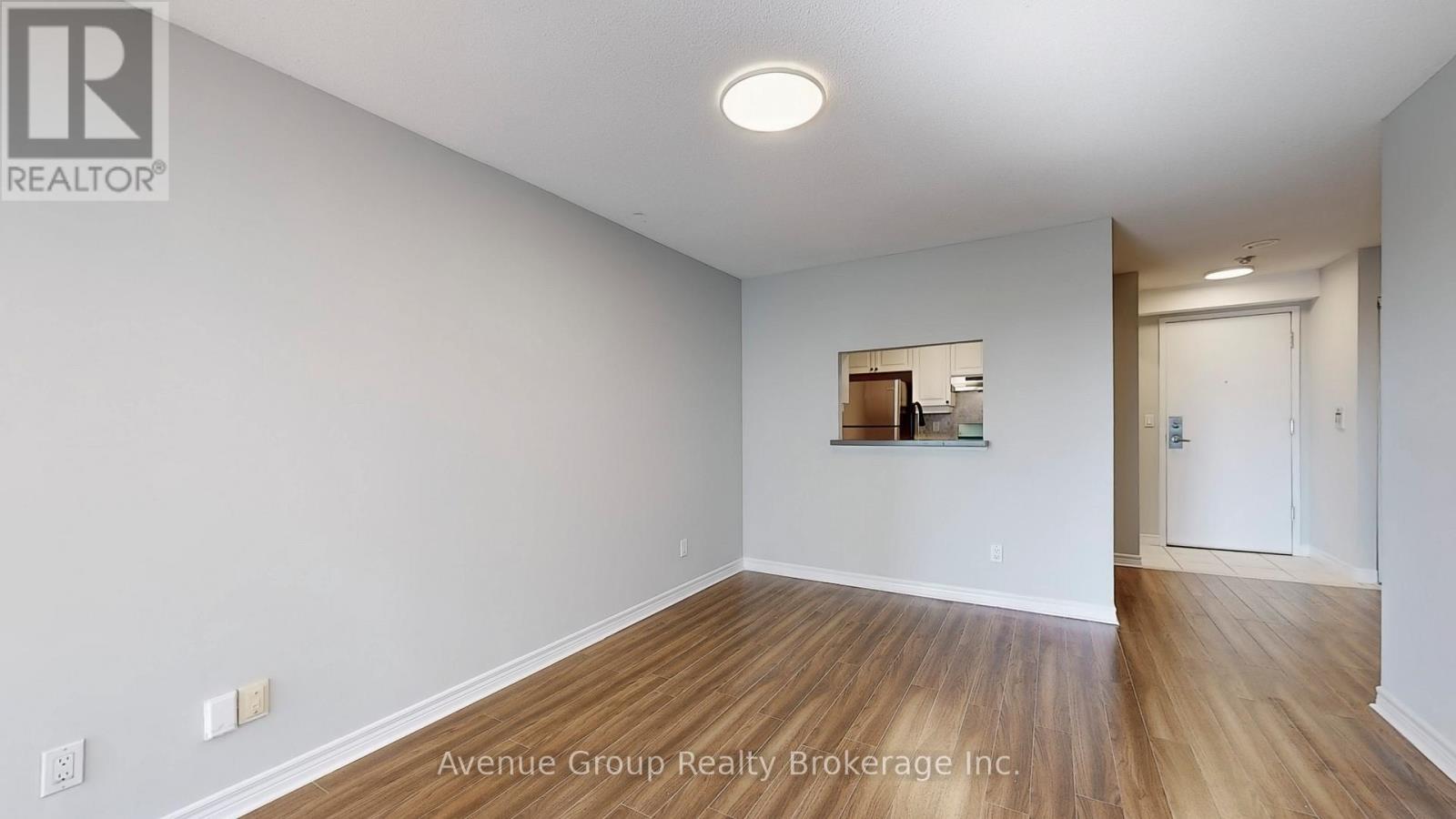 1527 - 68 Corporate Drive, Toronto, ON - Indoor Photo Showing Other Room