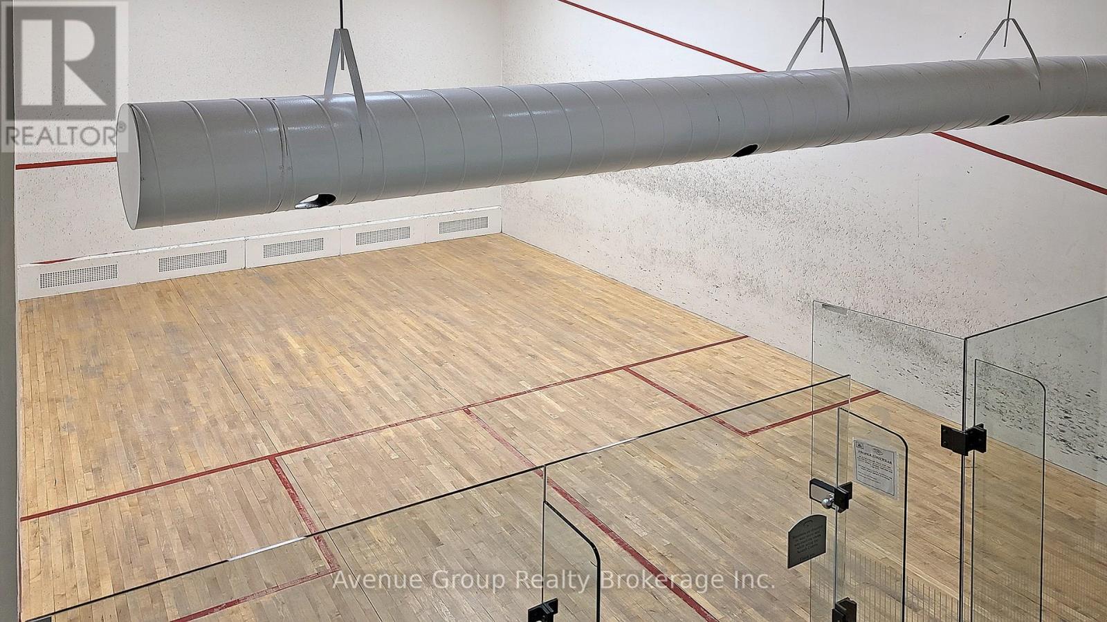 1527 - 68 Corporate Drive, Toronto, ON - Indoor Photo Showing Other Room