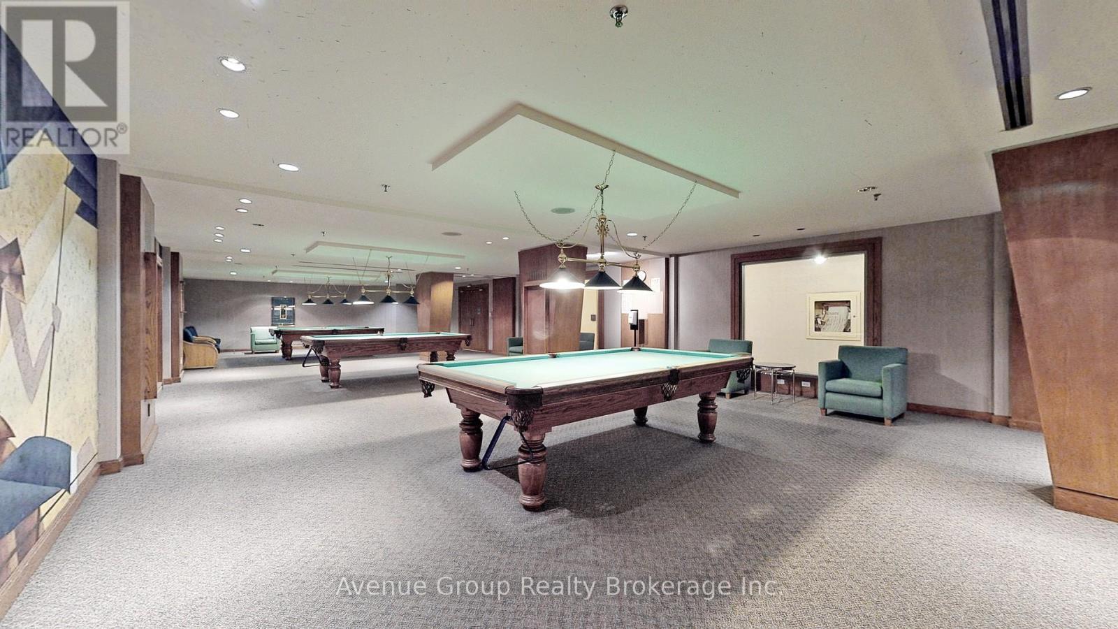 1527 - 68 Corporate Drive, Toronto, ON - Indoor Photo Showing Other Room