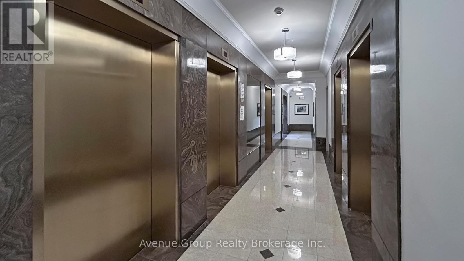 1527 - 68 Corporate Drive, Toronto, ON - Indoor Photo Showing Other Room