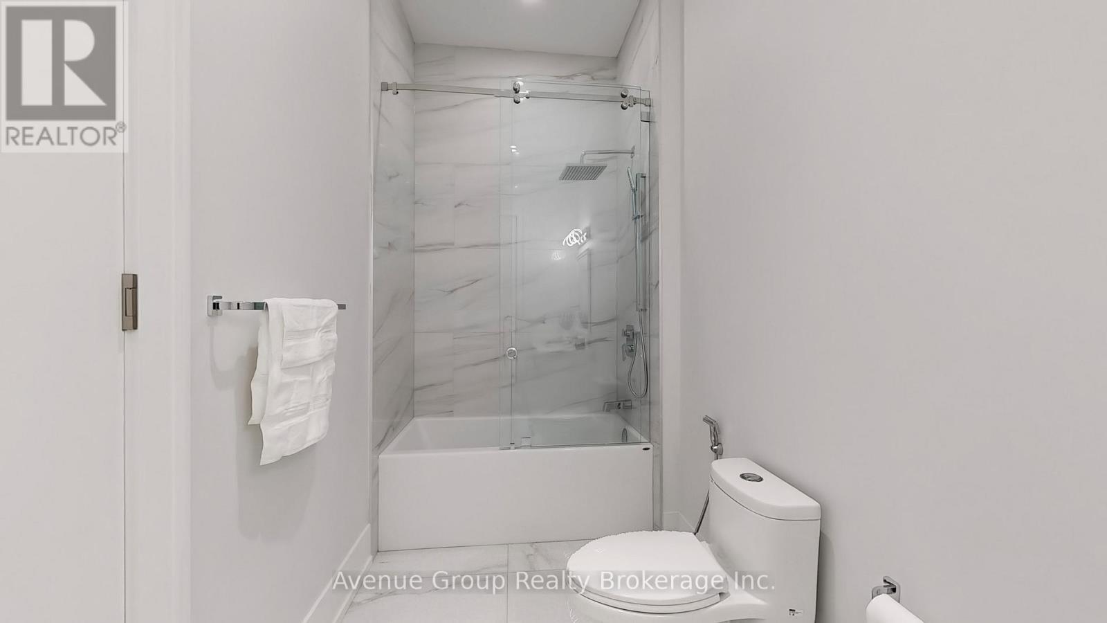 93 Tamworth Road, Toronto, ON - Indoor Photo Showing Other Room