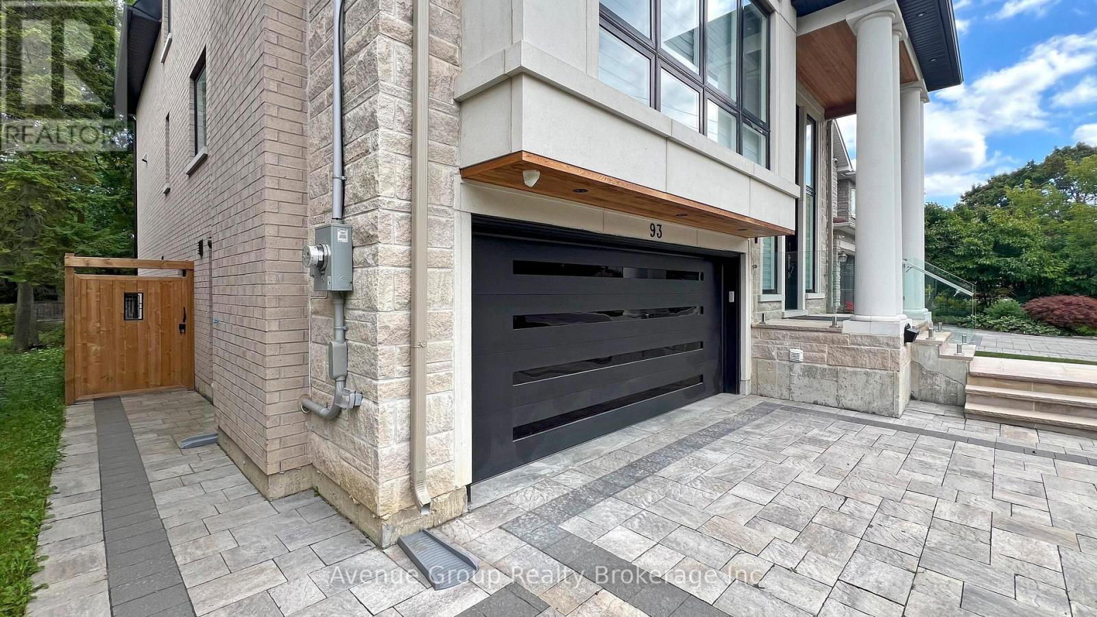 93 Tamworth Road, Toronto, ON - Outdoor