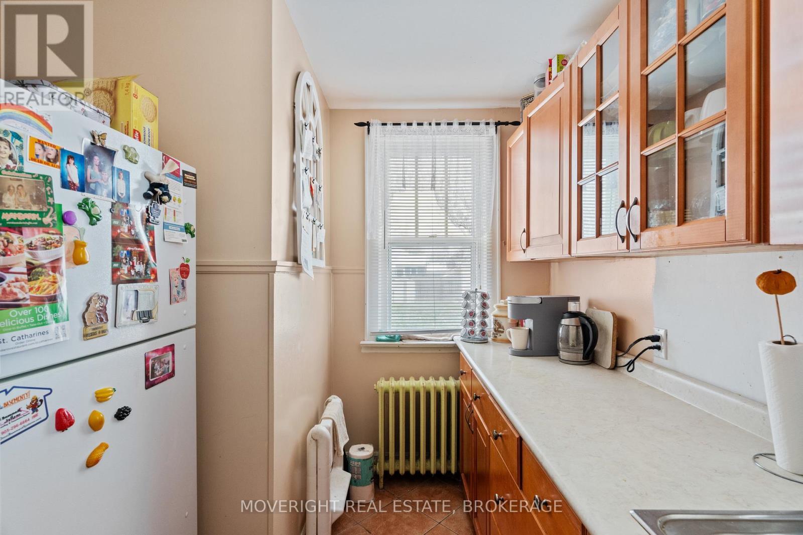 45 Bloomfield Avenue, St. Catharines (Secord Woods), ON - Indoor