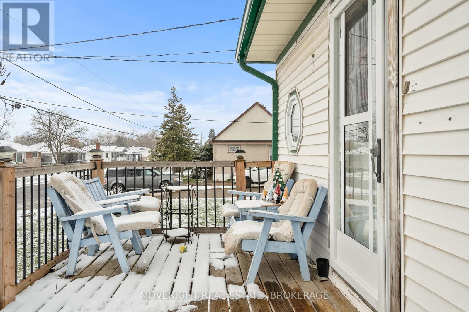 45 Bloomfield Avenue, St. Catharines (Secord Woods), ON - Outdoor With Deck Patio Veranda With Exterior